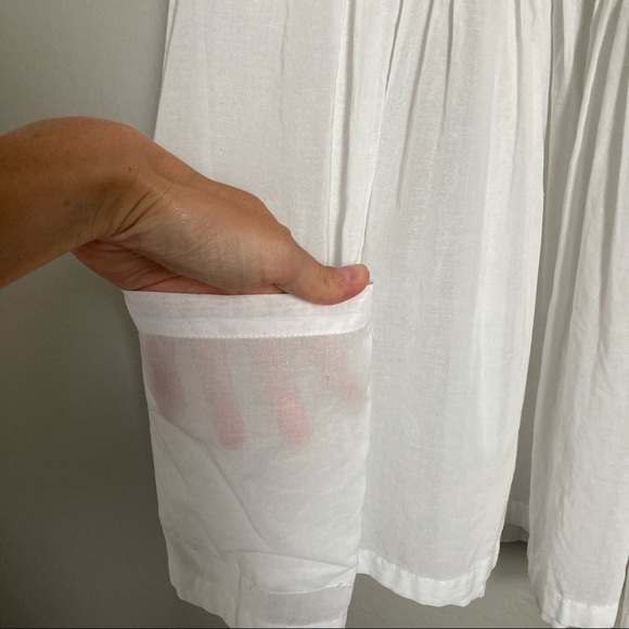 COPY - French Connection White Sleeveless Blouse - Picture 4 of 5